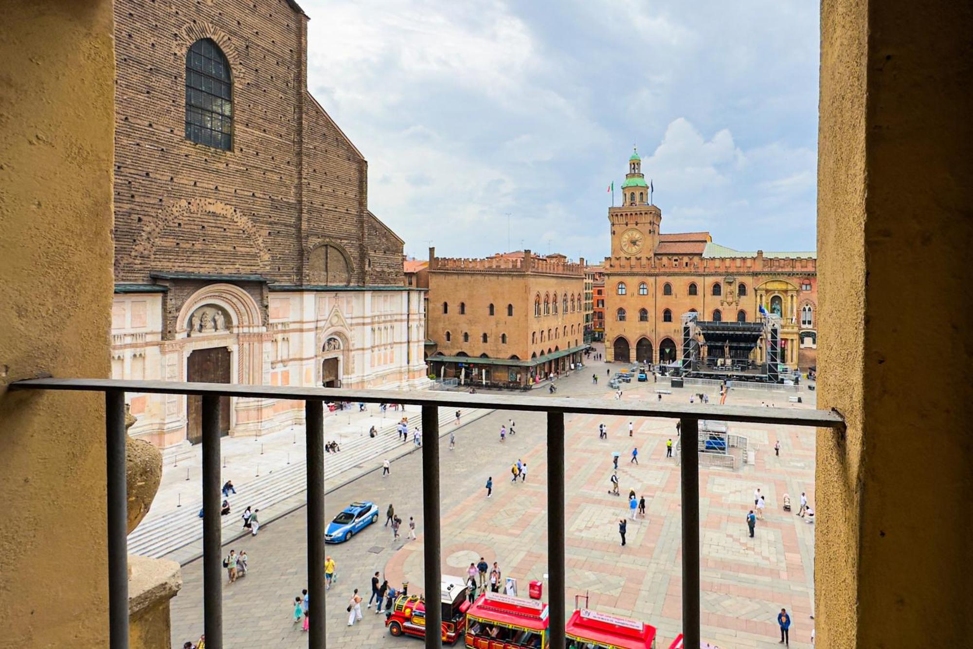 Immobo Domus - Piazza Maggiore View 볼로냐 외부 사진